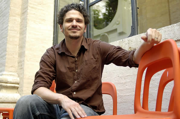 Dave Eggers.