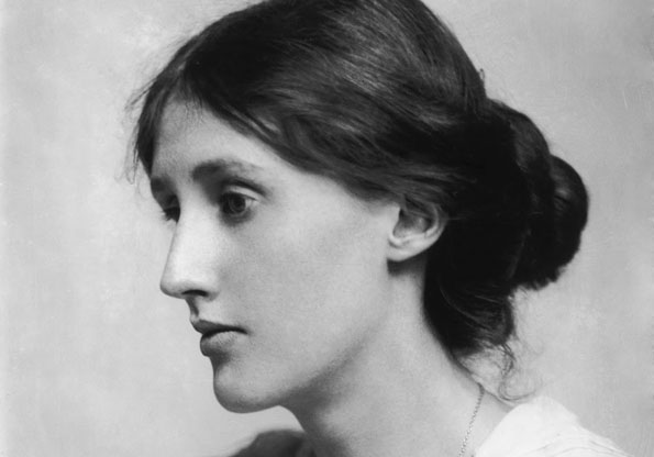 photo of Virginia Woolf at age 20