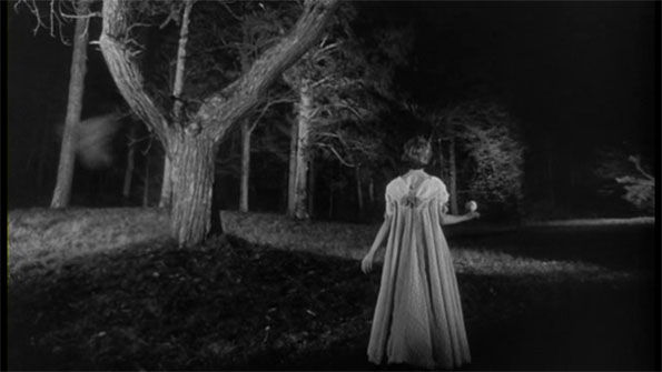 still from end of Eyes Without a Face